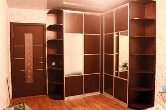 Угловой шкаф купе 17 Угловой шкаф купе 17