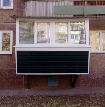 Балкон на 1 этаже Балкон на первом этаже