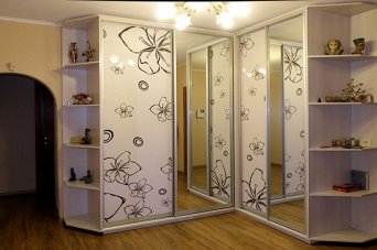 Угловой шкаф купе 22 Угловой шкаф купе 22