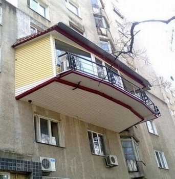 Балкон на последнем этаже Приставной балкон на последнем этаже