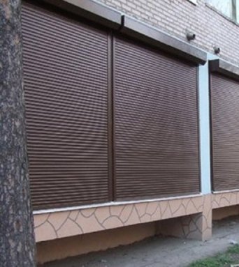 Балконные рольставни в Хабаровске от компании Новый Дом Рольставни на балкон и лоджию