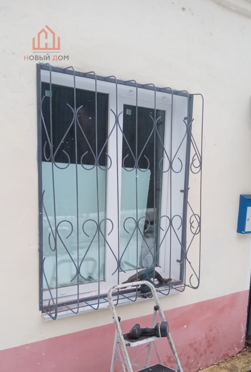 решётка на окно фото №1