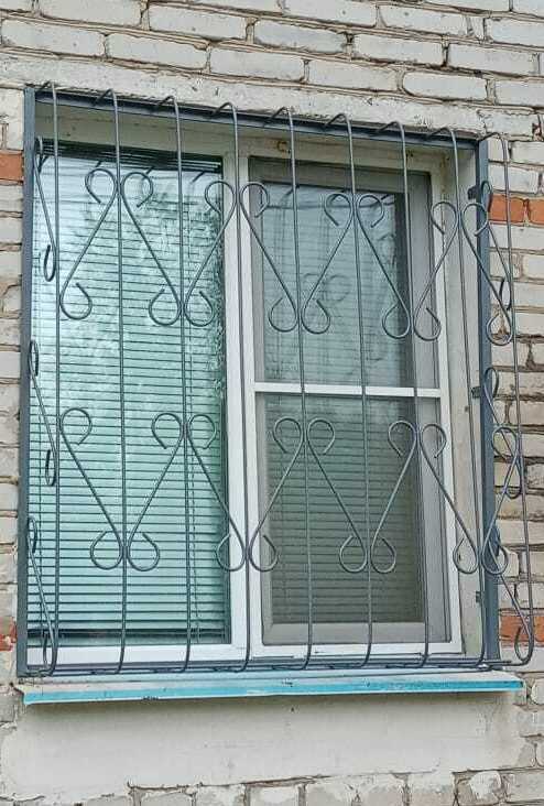 решётка на окно фото №12