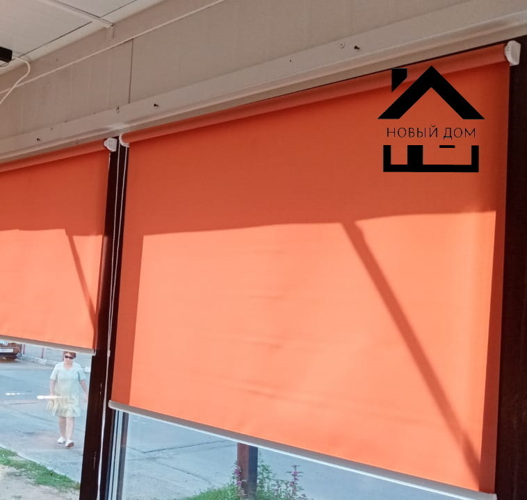 рулонные шторы оранжевые в киоск
