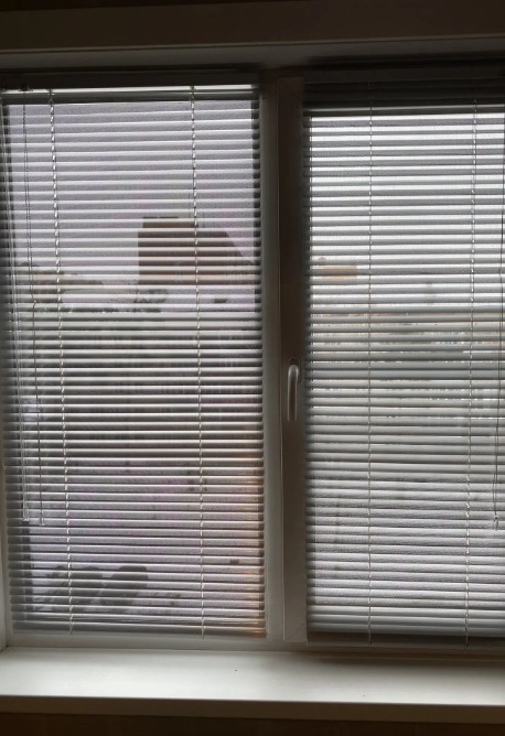 Горизонтальные алюминиевые жалюзи фото №1