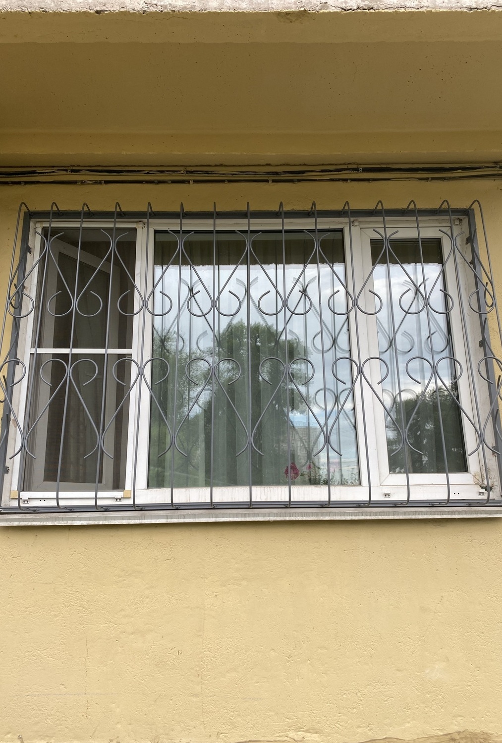 решётка на окно фото №11