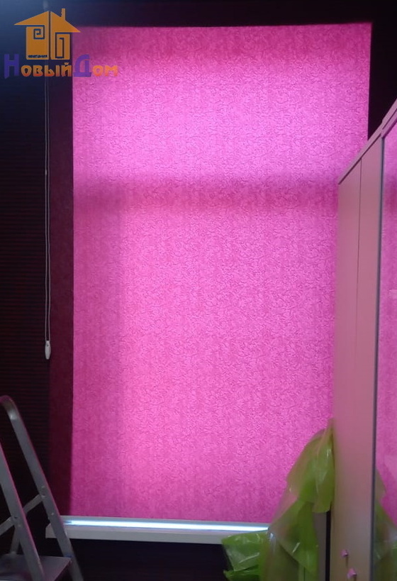 рулонная штора розовая